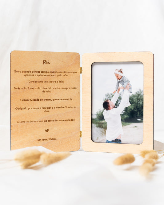 Moldura livro - Coração em acrílico