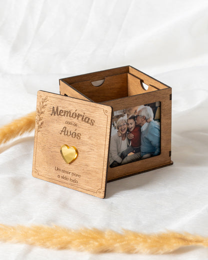 Cubo com fotografias Dia dos Avós