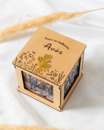 Cubo com fotografias Dia dos Avós