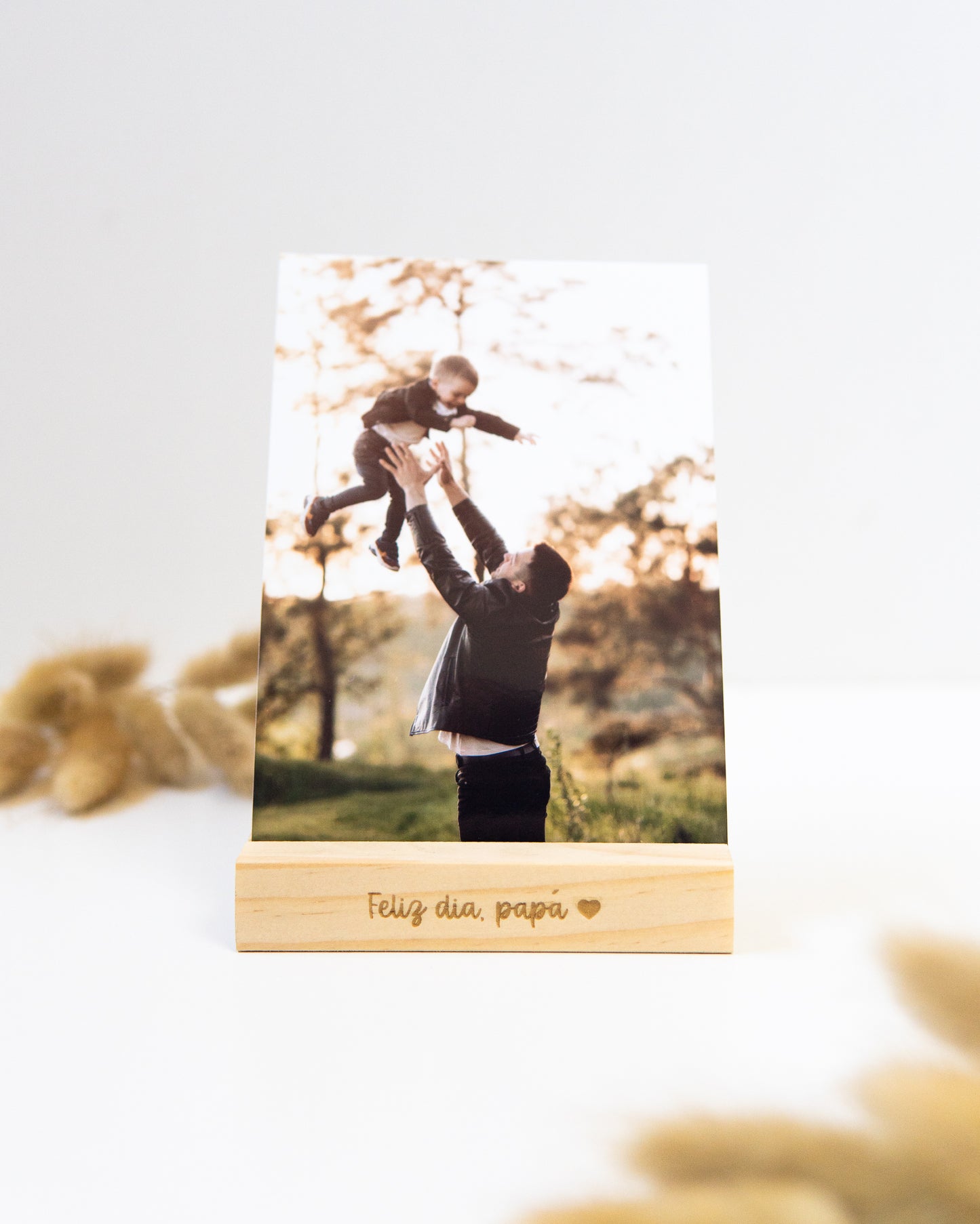 Base de madeira com fotografia