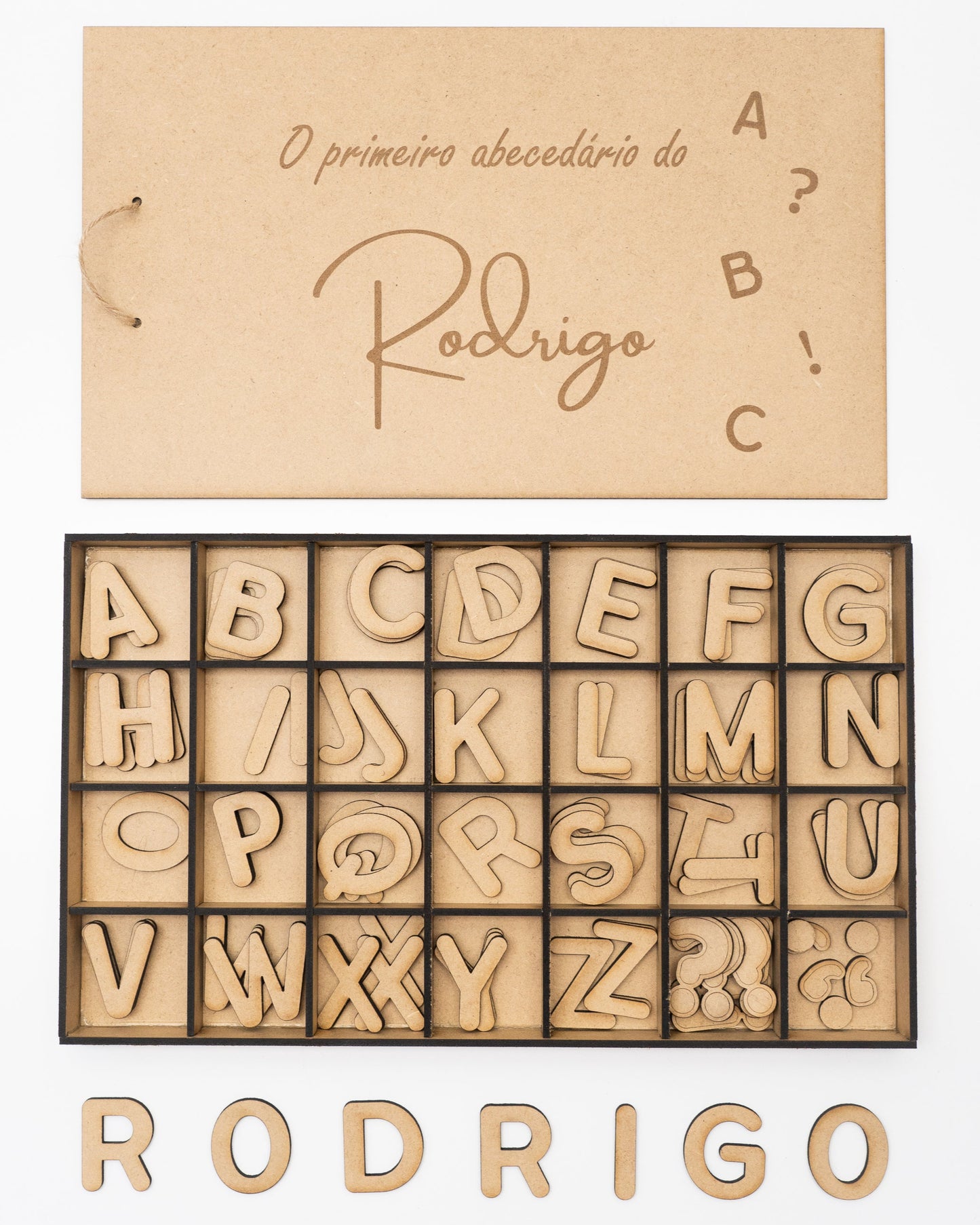 Caixa com abecedário